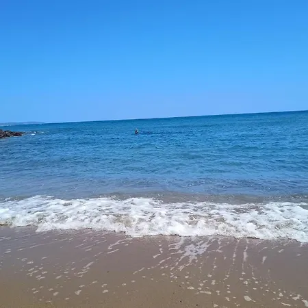 R&r House Monemvasia 度假居 *