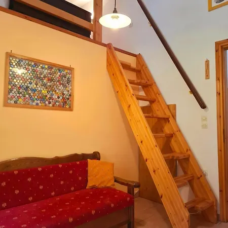 R&r House Monemvasia 度假居