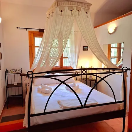 R&r House Monemvasia 度假居